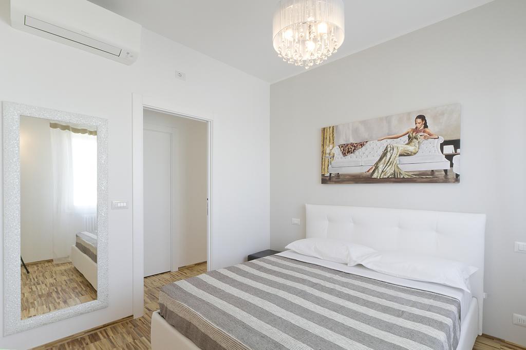 Апартаменты Attico Stema Luxury Мизано-Адриатико Экстерьер фото